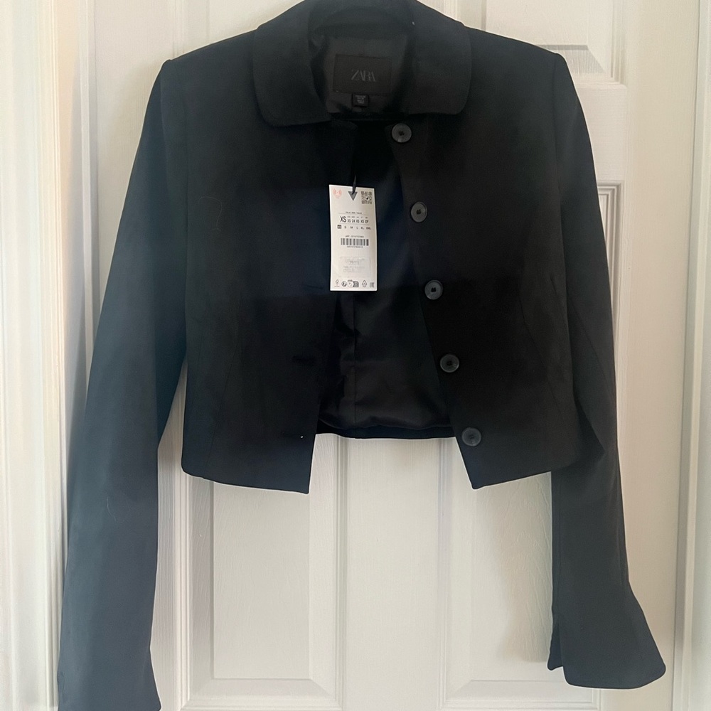 Zara Women's Elegant Black Blazer